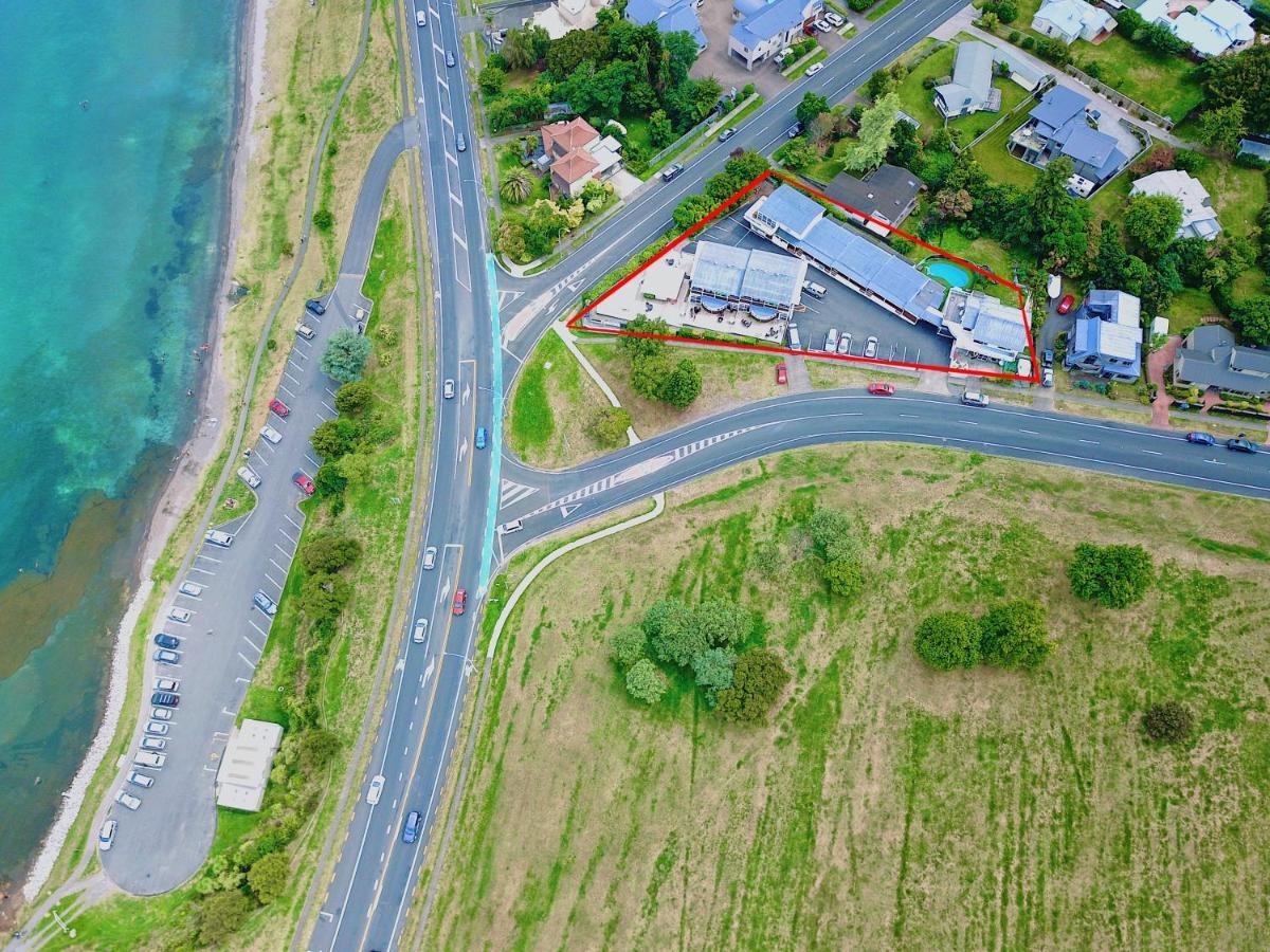 Vu Thermal Lodge - Adults Only Motel Taupo Exterior photo