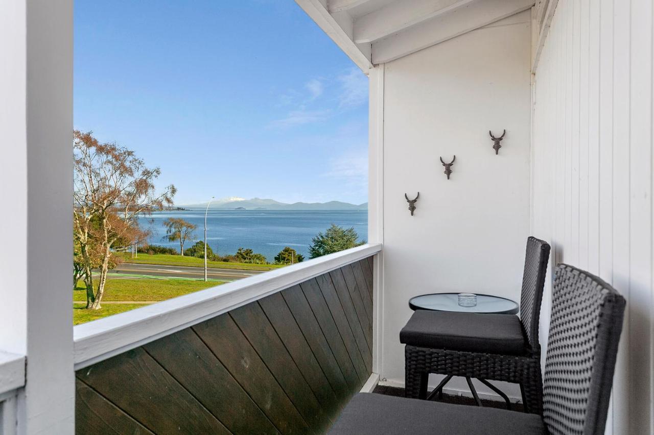 Vu Thermal Lodge - Adults Only Motel Taupo Exterior photo